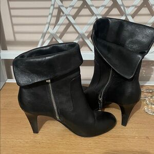 Michael Kors Black Heeled Boots with Zipper